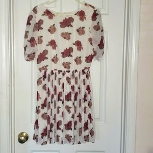 Flirty stunning lil chiffon dress M